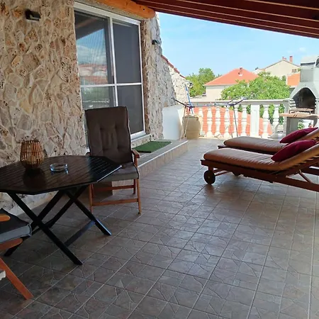 Huebsche Fuer Zwei By Interhome Biograd Na Moru