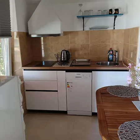 Huebsche Fuer Zwei By Interhome Biograd Na Moru